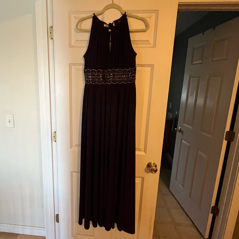 Bridesmaid/prom dress. Deep purple color in size 8